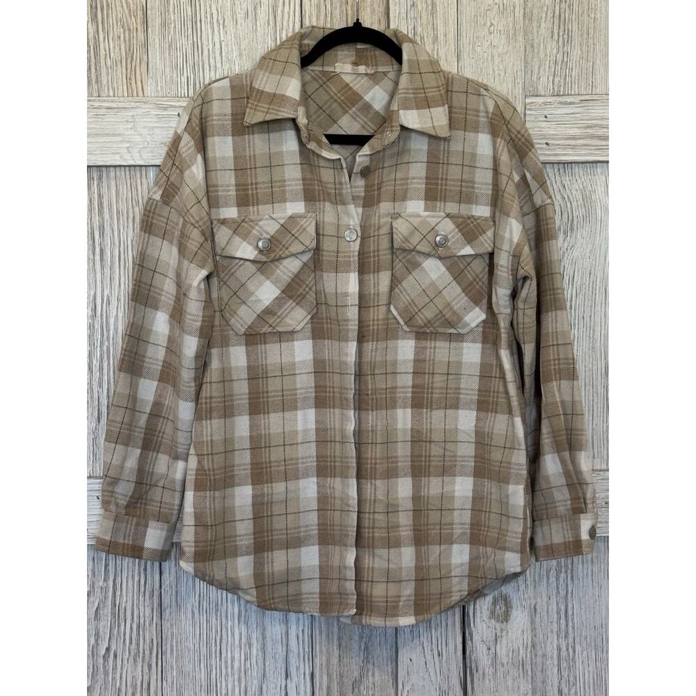 Altar’d State Womens‎ Beige Plaid Shacket Flannel Small Front Pocket